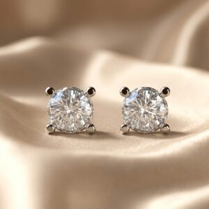 Moissanite Earrings – F4.5mm